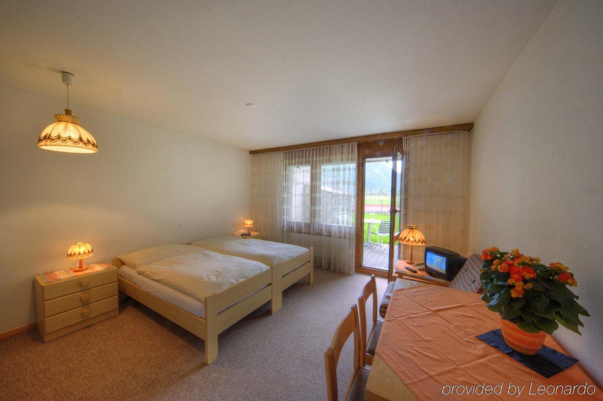 Premium Apartments @ Monte Rosa Täsch Zimmer foto