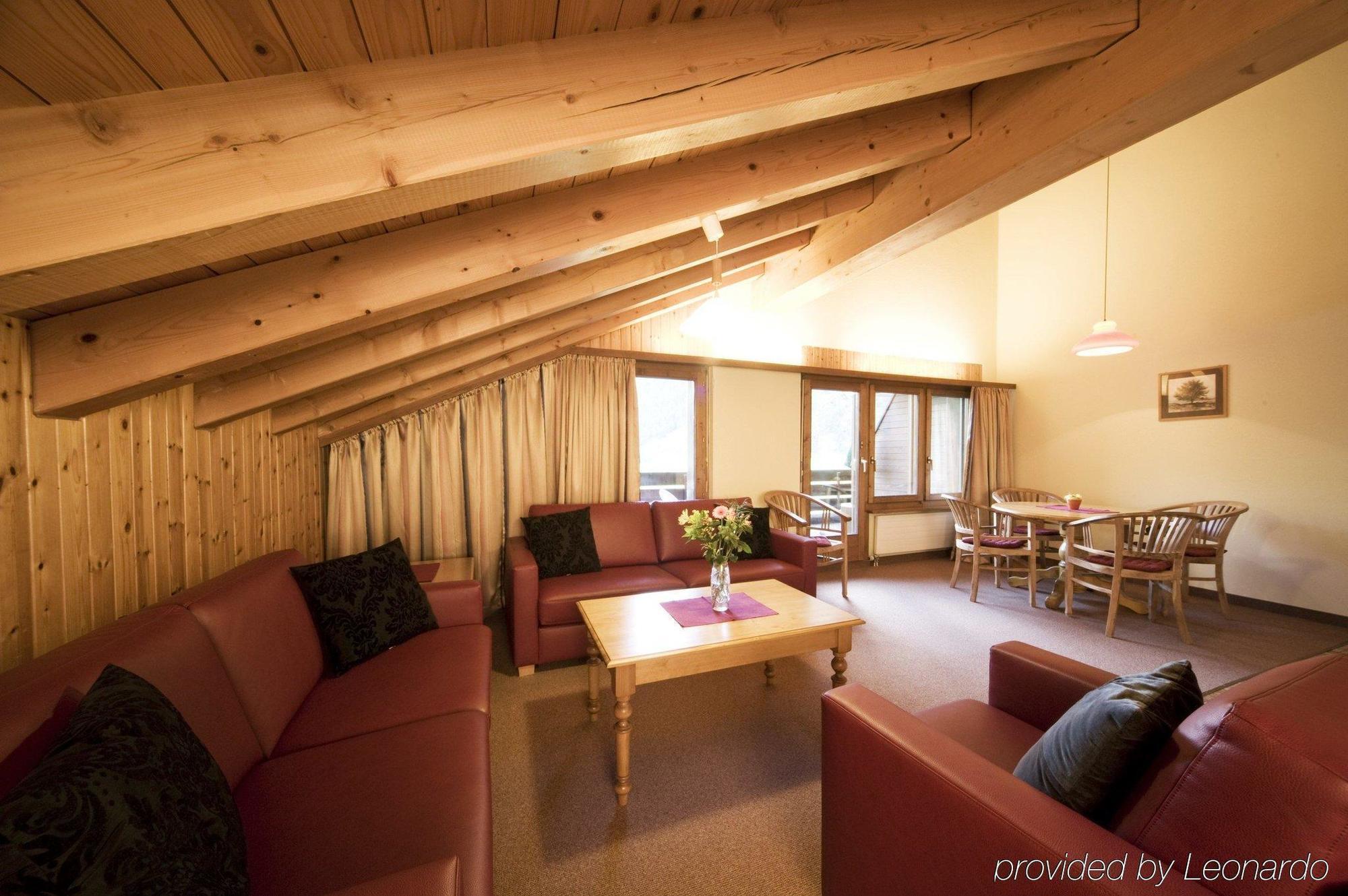 Premium Apartments @ Monte Rosa Täsch Zimmer foto